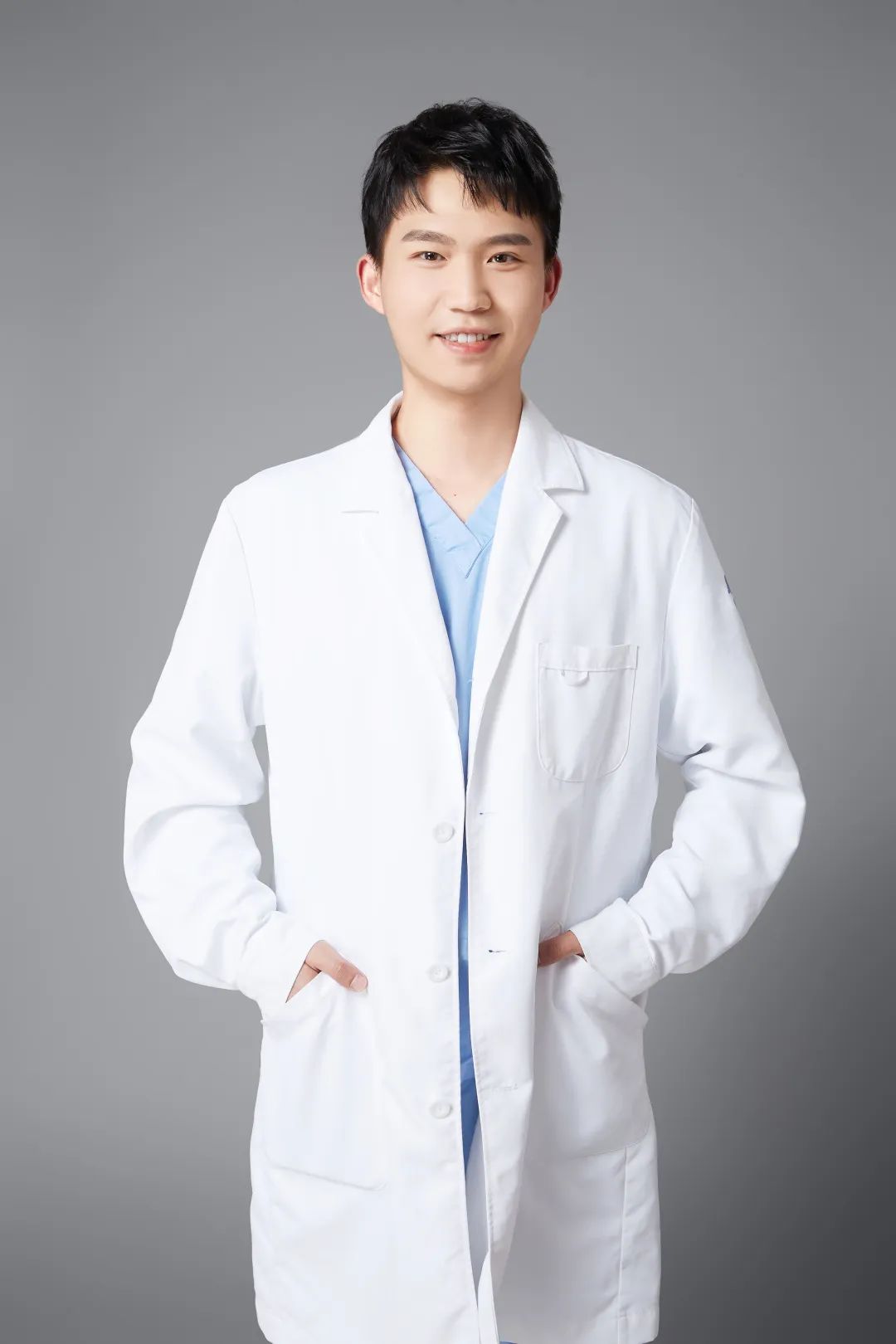 李朝亮 医师