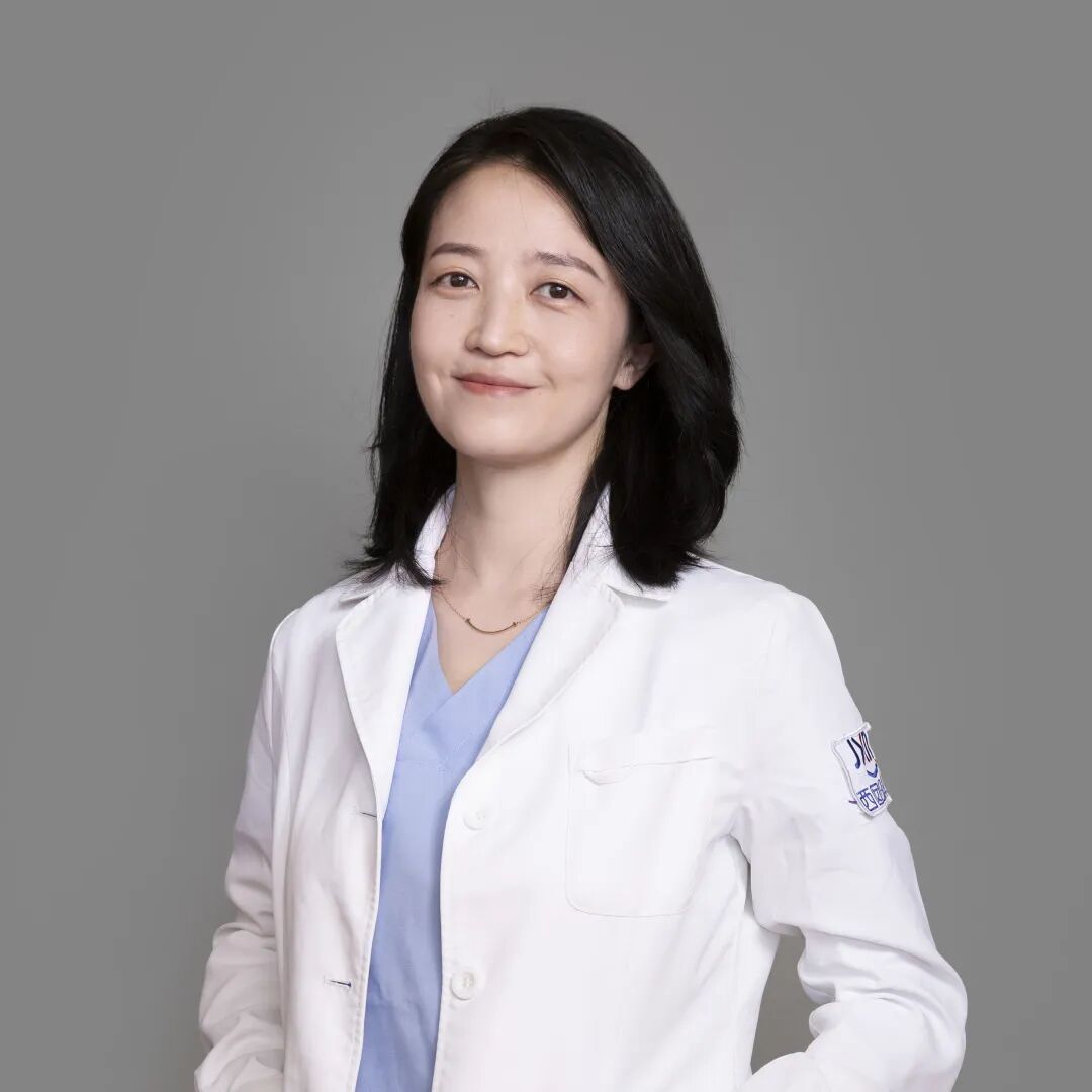 张翊 副主任医师、硕士