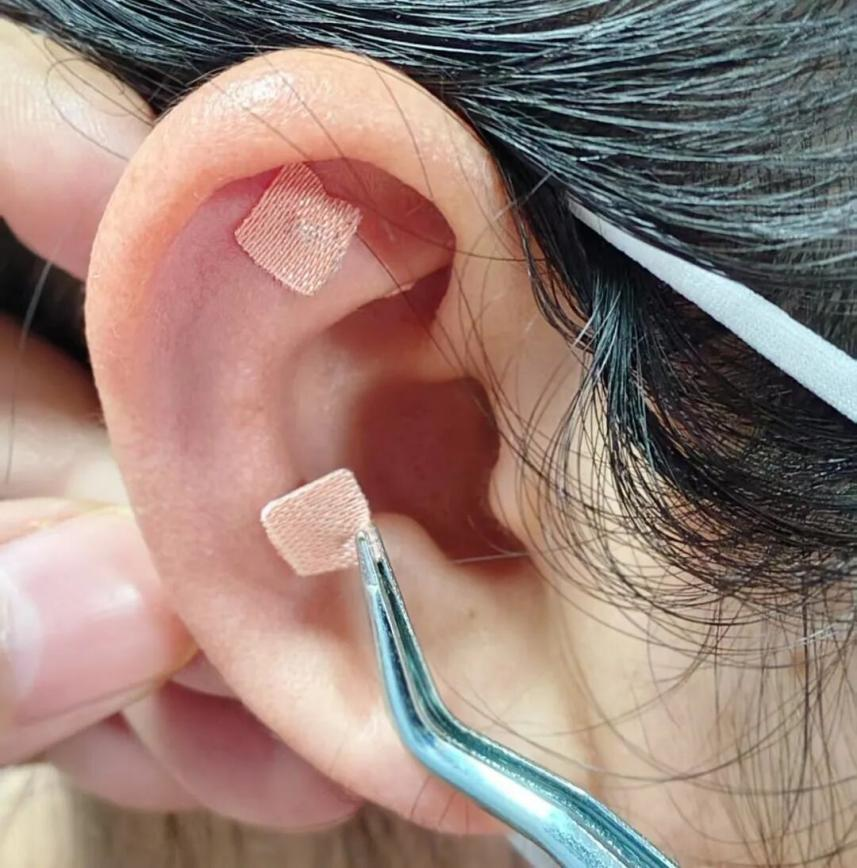 通过精准的中医辨证施治，结合中药内服、针刺疗法、耳穴耳针等特殊疗法，为患者提供全方位的保胎服务