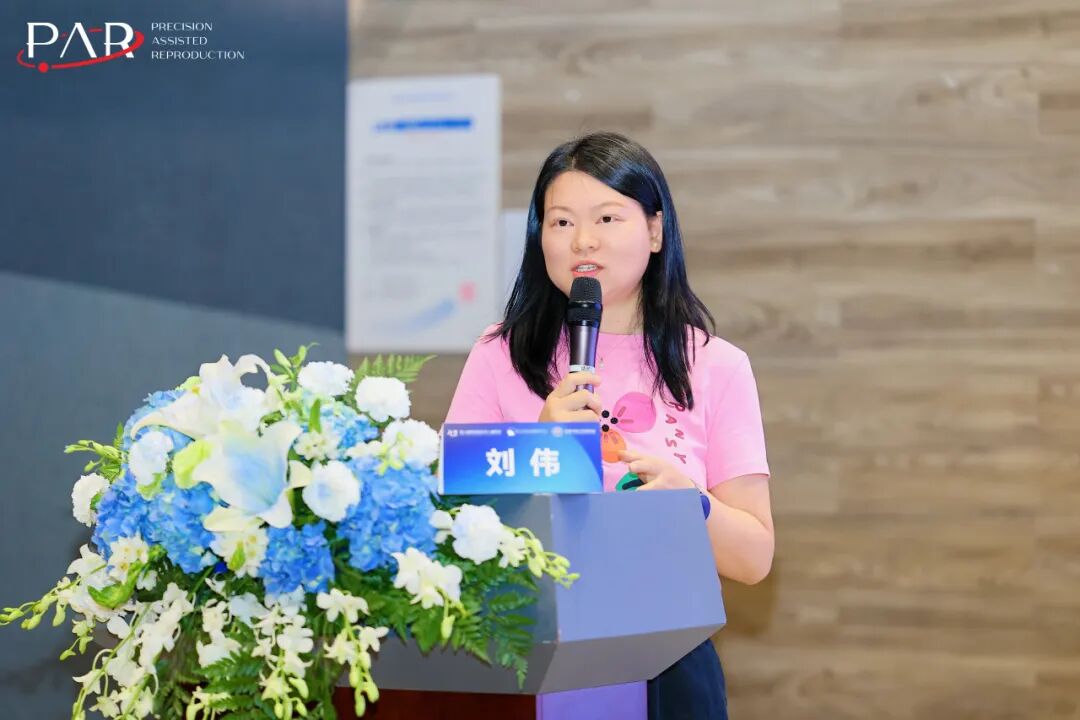 耿丽红专家与刘伟医生、李俊男医生等分享了女性生育力保护与保存的最新进展,并详细阐述了IVF妊娠从“怀得上”到“生得好”的一体化实践路径,展现了我院全链条防控体系在生育友好实践中的巨大价值。